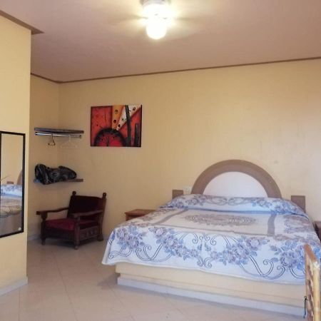 Hotel Real Cadereyta de Montes Exterior photo