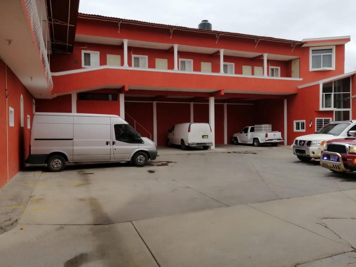 Hotel Real Cadereyta de Montes Exterior photo